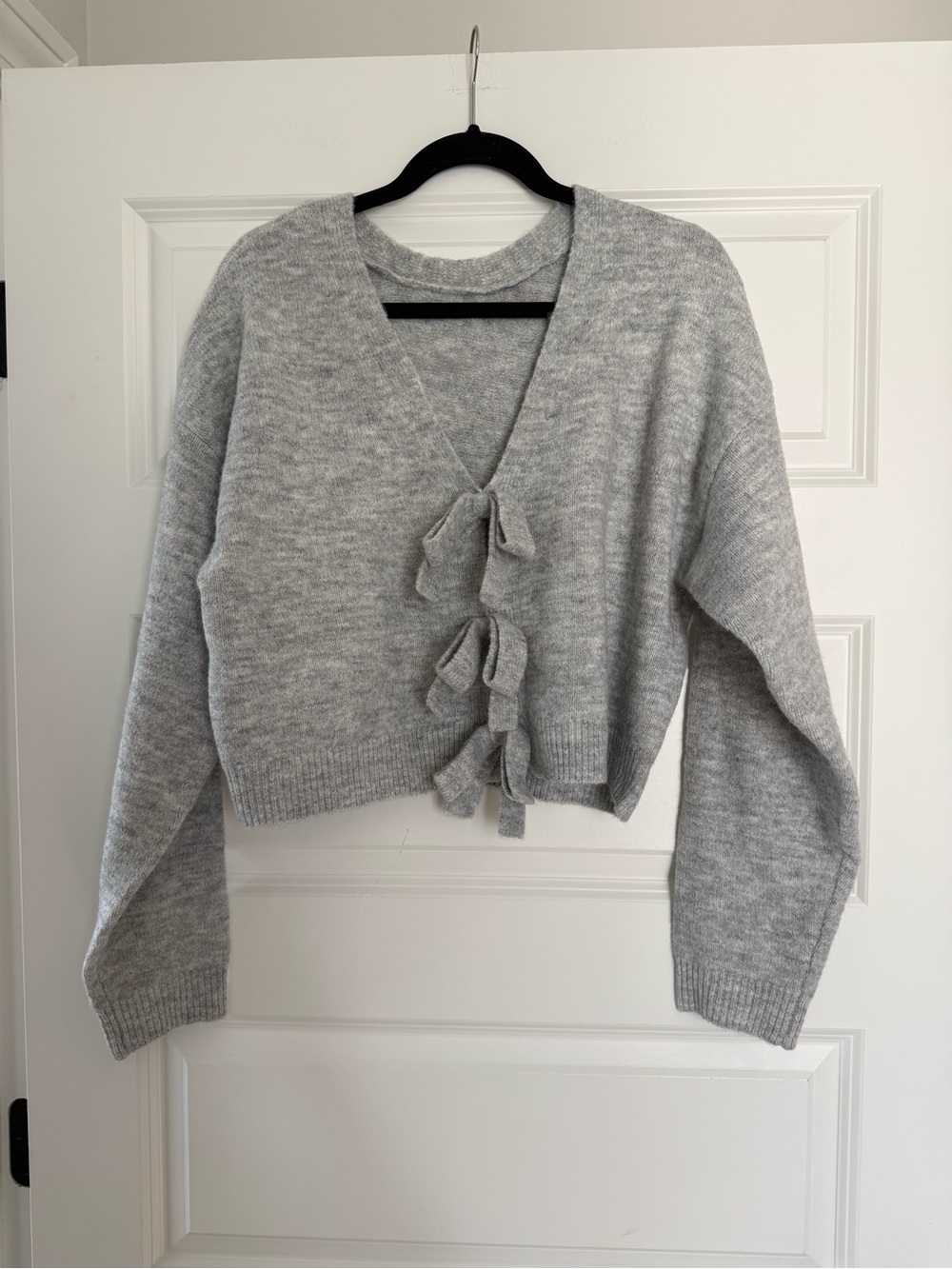 NWOT Mable SAWYER BACK BOW KNIT Sweater